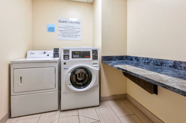 Images Holiday Inn Express & Suites Effingham by IHG