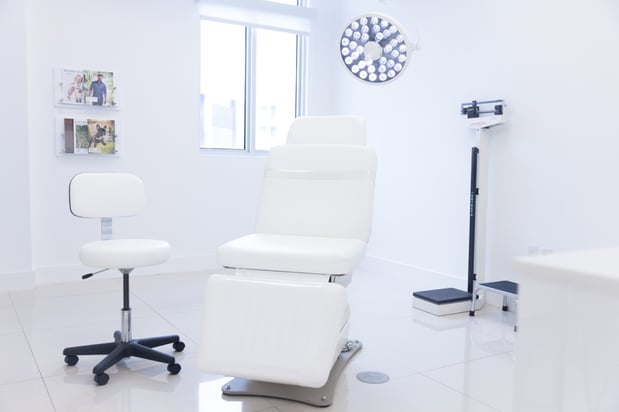 Images Stephan Baker MD FACS
