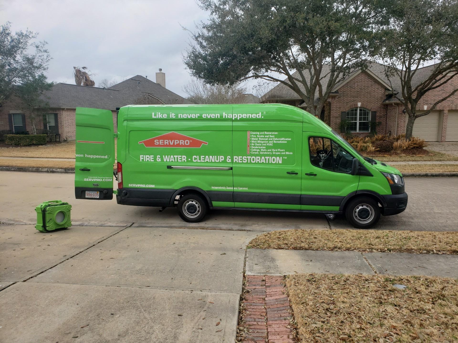 Teams of SERVPRO of Framingham are highly skilled and professional. Our certified technicians and licensed contractors will be there for you throughout the entire project life-cycle.