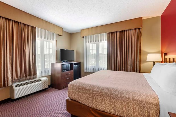 Images Best Western Plus Dutch Haus Inn and Suites