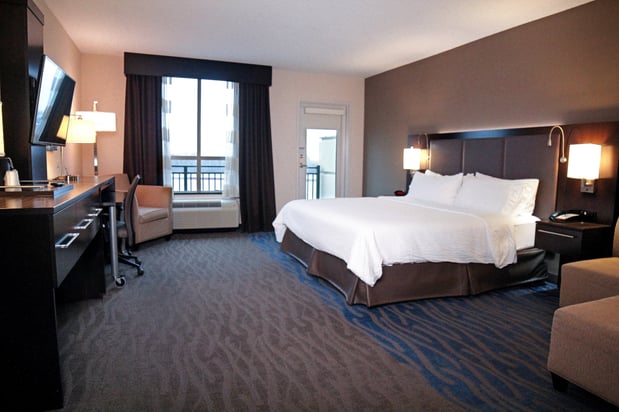 Images Holiday Inn Owensboro Riverfront by IHG