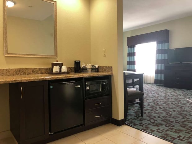 Images Hampton Inn & Suites Nashville @ Opryland