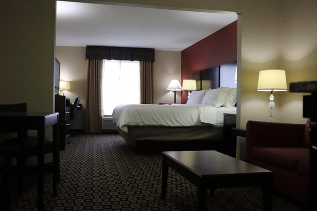 Images Holiday Inn Express & Suites Crawfordsville by IHG