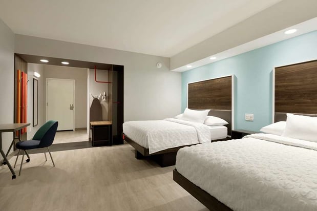 Images Tru by Hilton St. Charles St. Louis