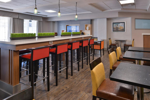 Images Holiday Inn Express & Suites Austin North Central by IHG