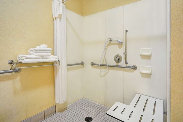 Images Homewood Suites by Hilton Oakland-Waterfront