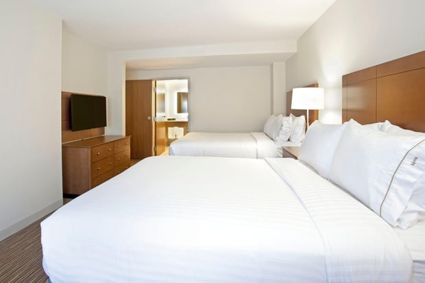 Images Holiday Inn Express & Suites Austin Downtown - University by IHG