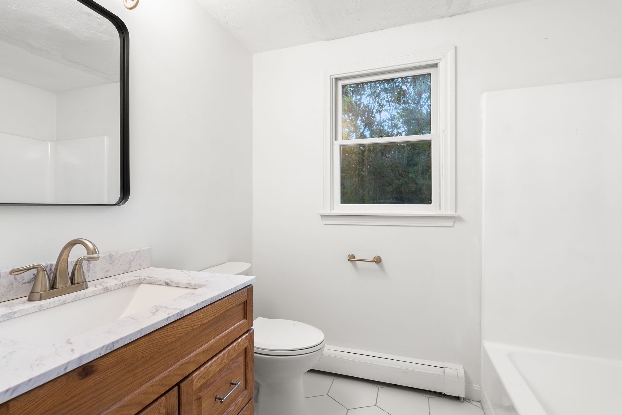 Clover Contracting LLC Image