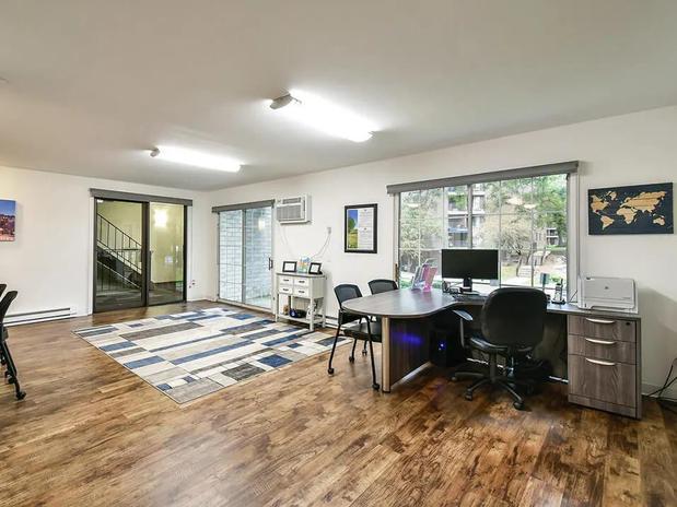 Images Rivers Edge Apartments