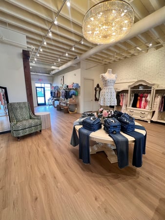 Images Cedar & Lily Clothier- Jenks