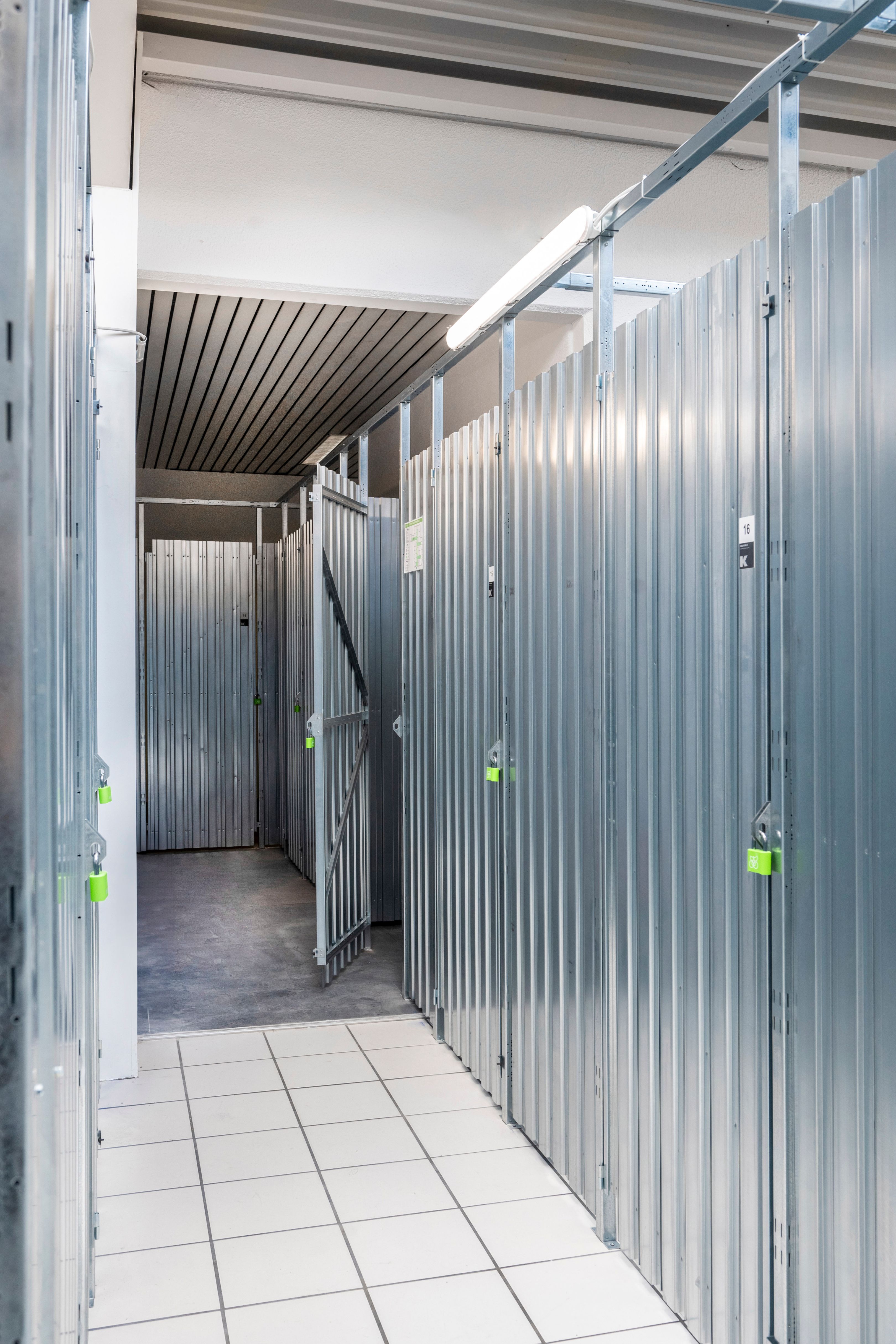 Storebox - Dein Lager nebenan, Gaußstraße 23 in Kirchheim unter Teck