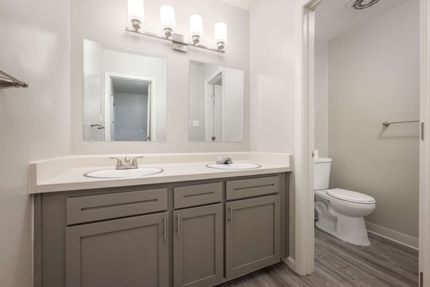 Images Chelsea Village Apartments