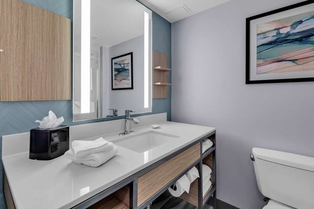Images Hilton Garden Inn Myrtle Beach/Coastal Grand Mall