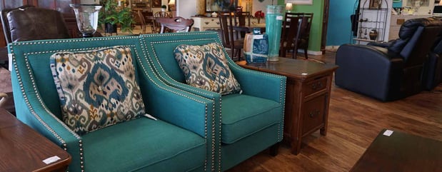 Images Riverbridge Resale & Consignment