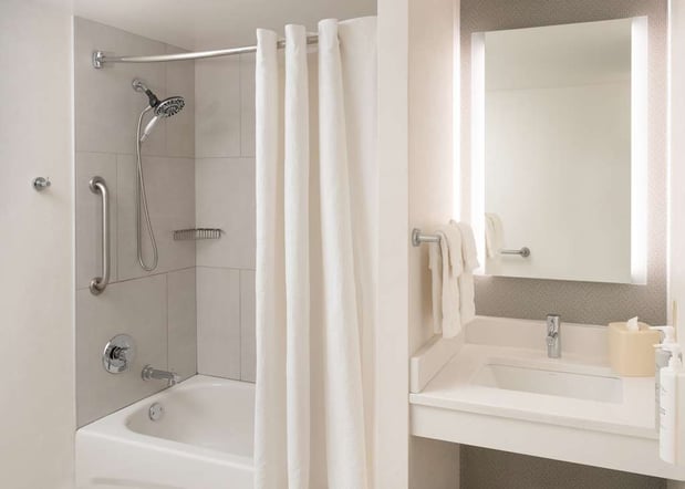 Images Hilton Garden Inn Philadelphia Center City