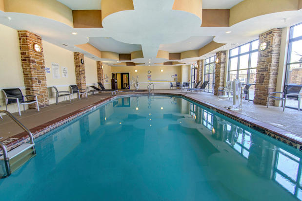 Images Holiday Inn Arlington NE-Rangers Ballpark by IHG
