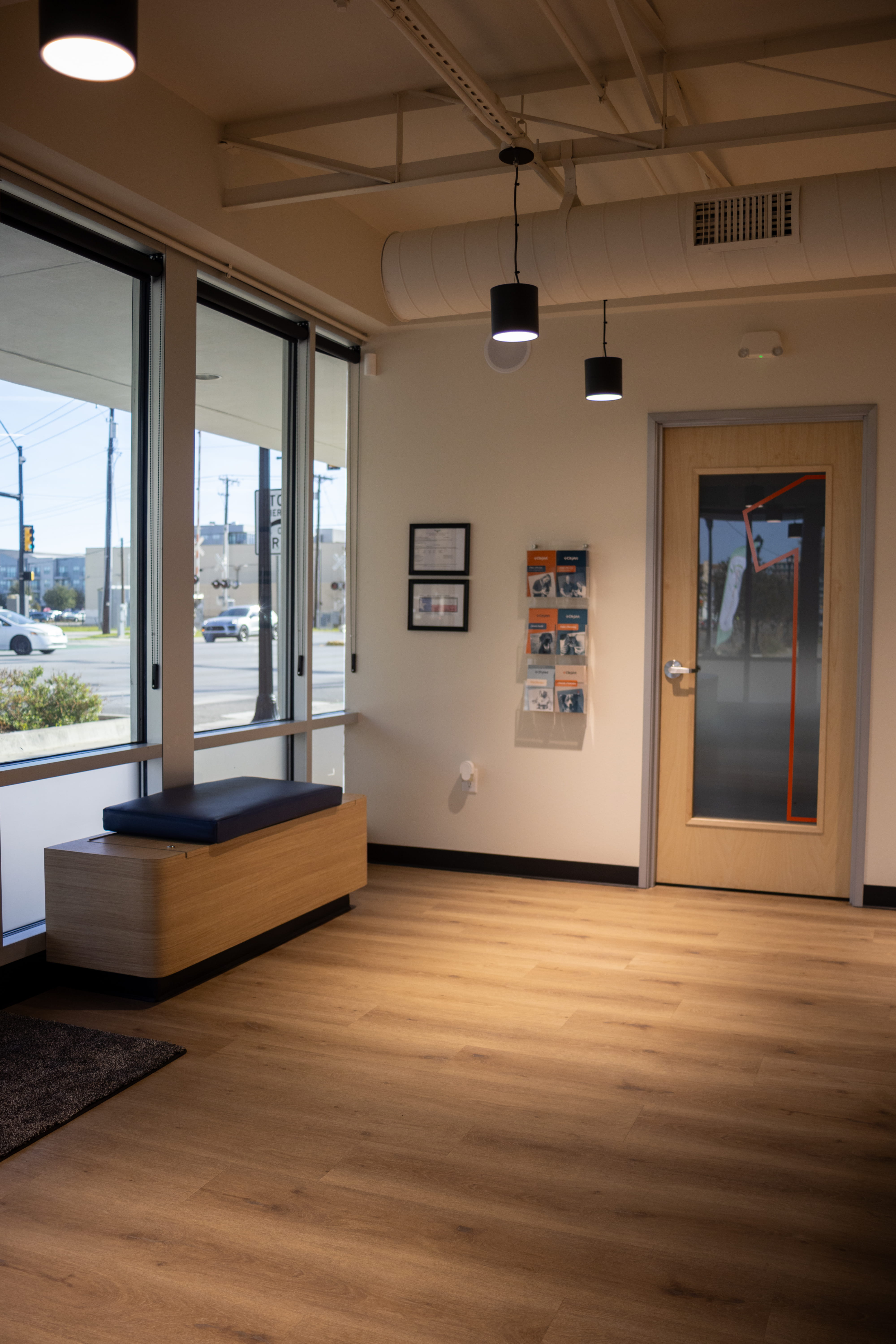 CityVet | West 7th inside clinic