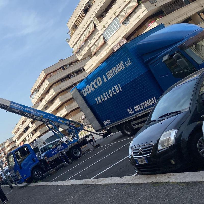 Images Ruocco & Bertrans Srl - Traslochi Napoli