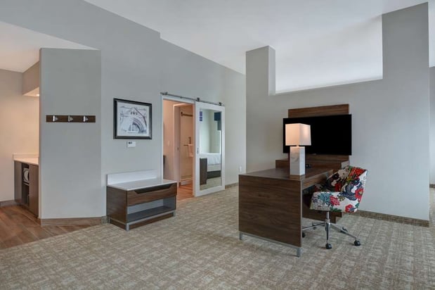 Images Hampton Inn & Suites Nashville Downtown Capitol View