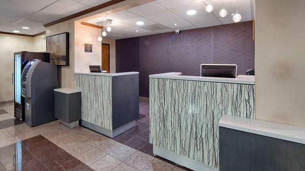 Images Best Western Plus Richmond Airport Hotel