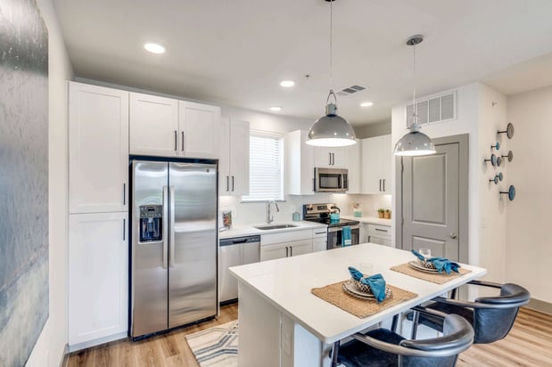 Images Midway Row House