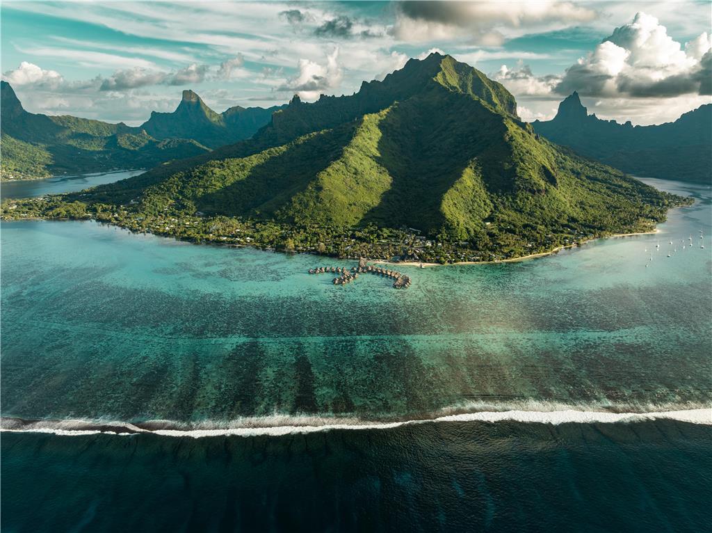 Hilton Moorea Lagoon Resort & Spa