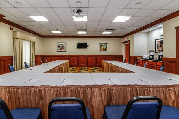 Images Hampton Inn & Suites Detroit/Chesterfield Township