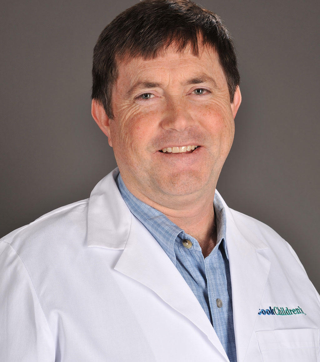 Headshot of Dr. Michael D. Willcutts
