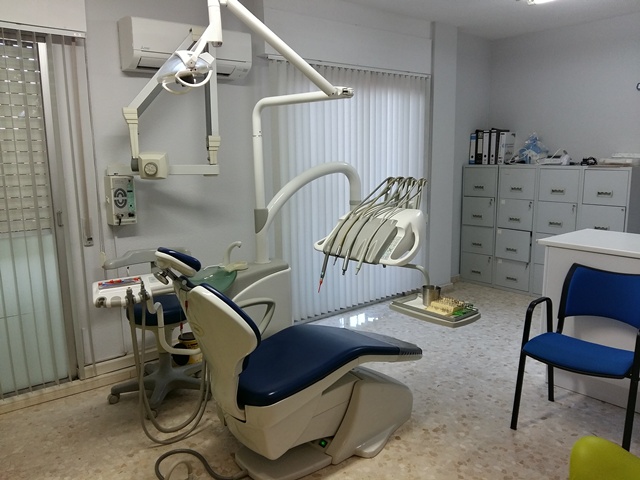 Images Clínica Dental Milagros Torres Alaminos