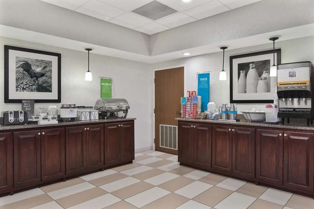 Images Hampton Inn Lagrange near Callaway Gardens