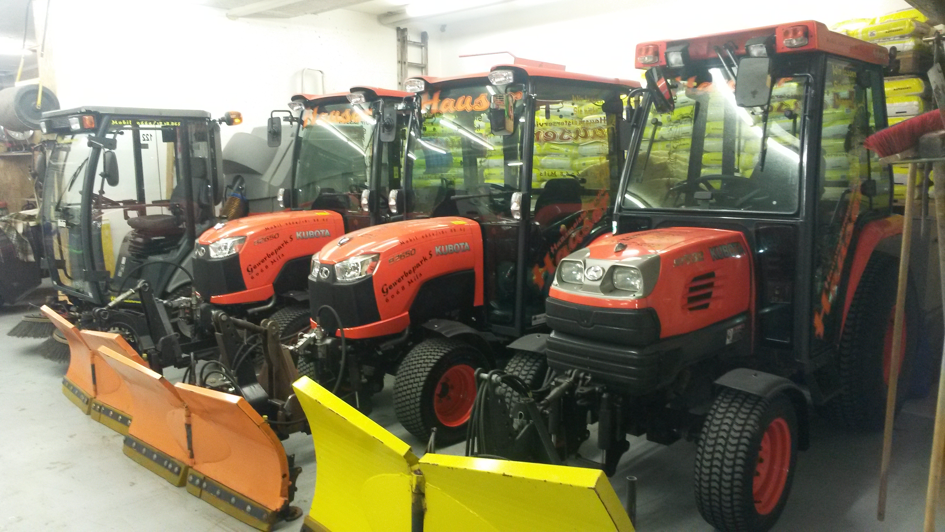 Karl-Heinz Hauser, Gewerbepark 5 in Mils