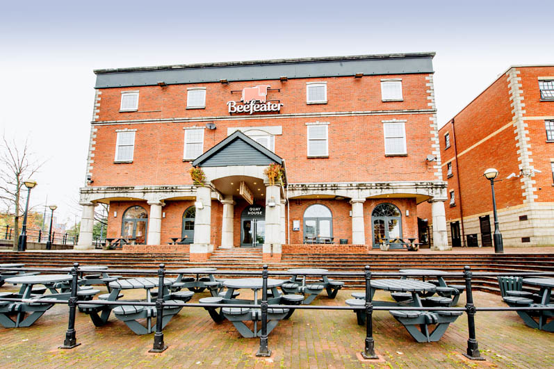 Quay House Beefeater Restaurant Quay House Beefeater Salford 01618 724026