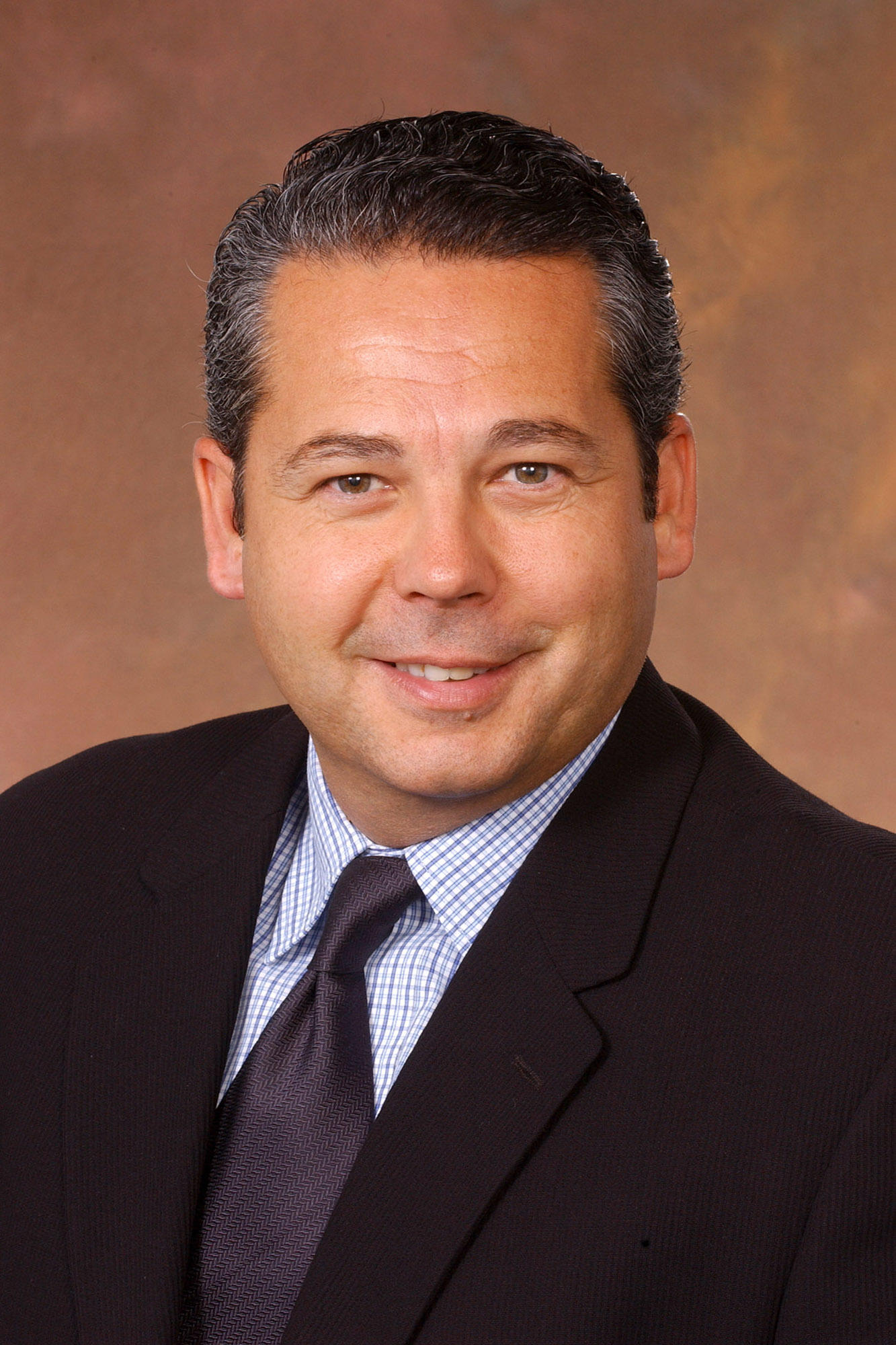 Dr Luciano Alonso Baltic Surgery Tijuana - bm1ti9u