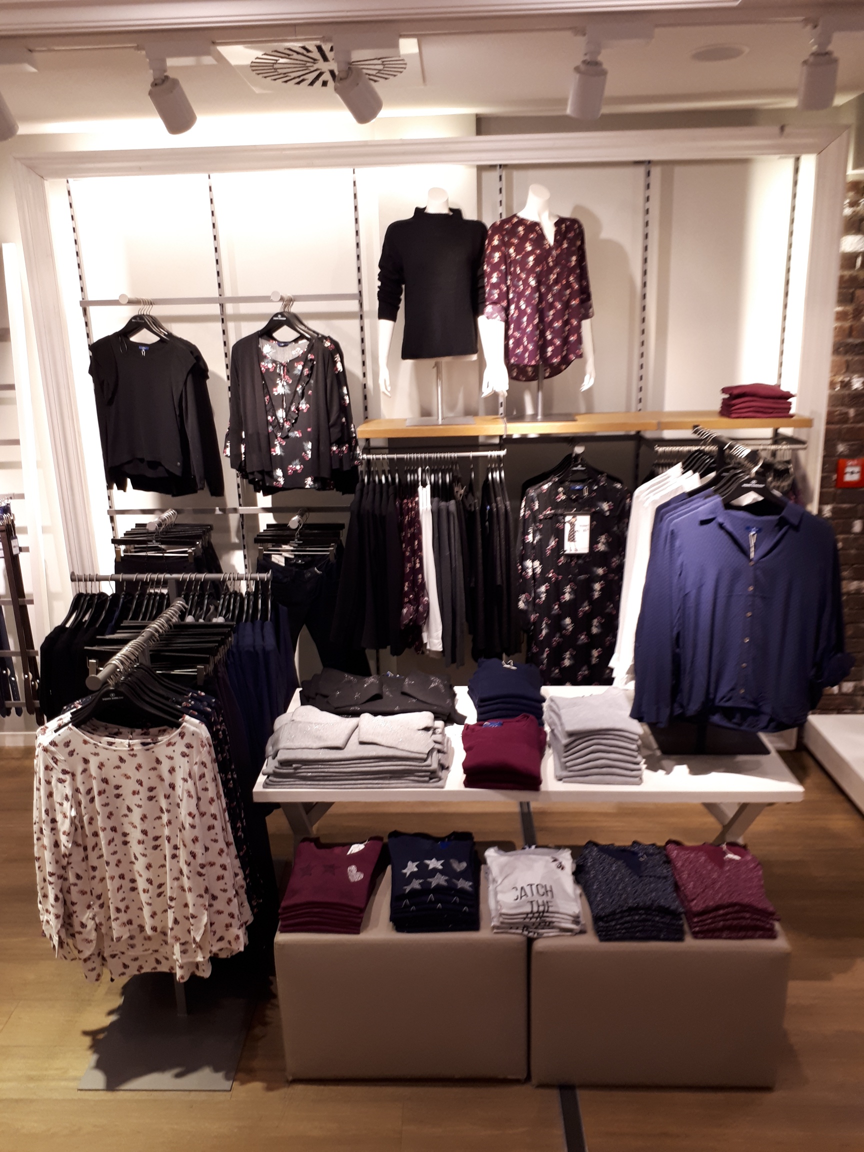 TOM TAILOR Store, Hans-Böckler-Platz 1h in Mülheim a. d. Ruhr