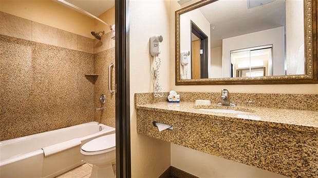 Images Best Western Territorial Inn & Suites
