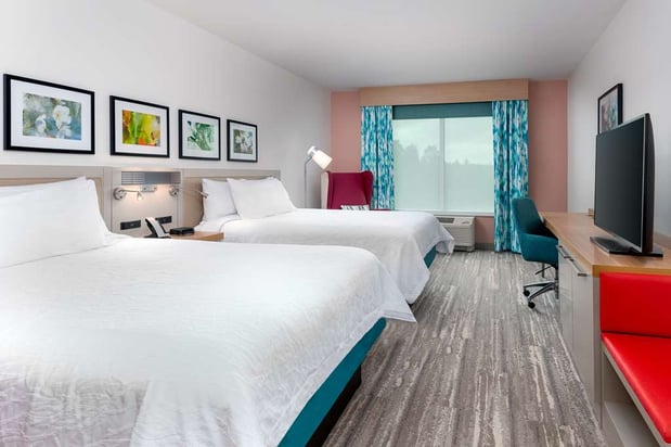 Images Hilton Garden Inn Panama City Airport