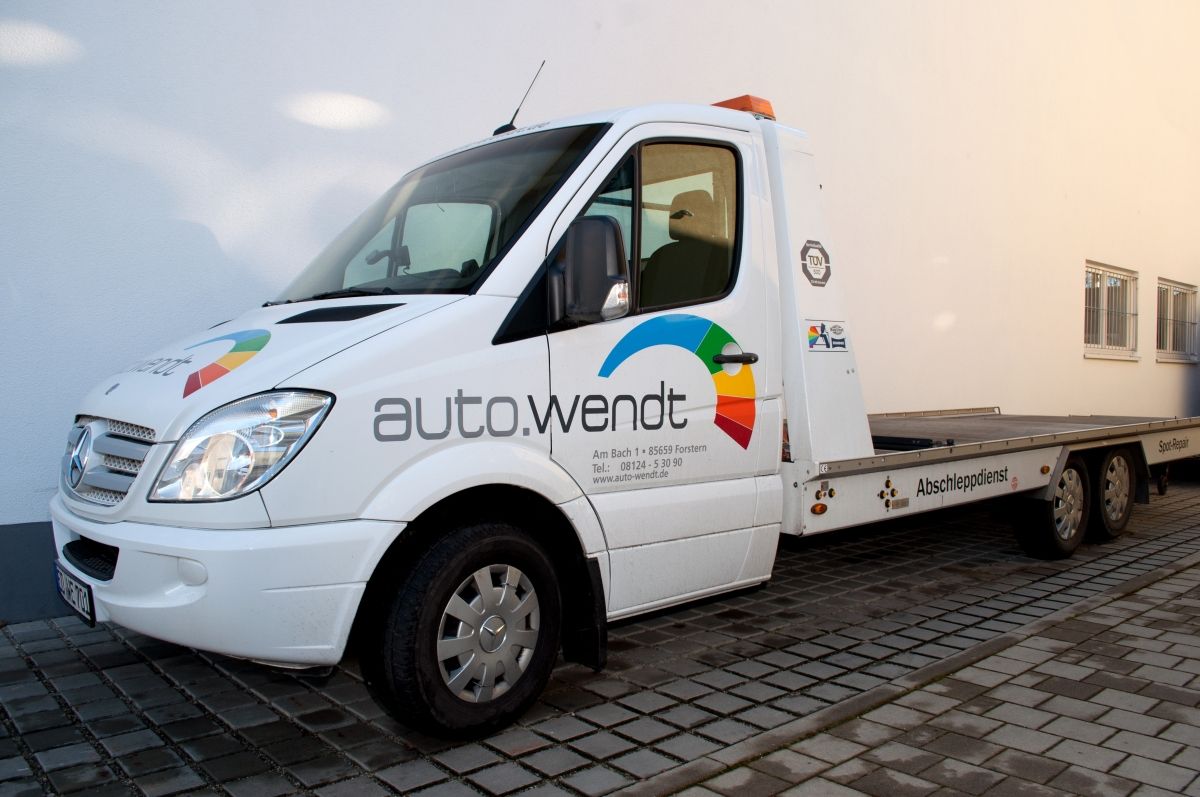 auto.wendt GmbH, Am Bach 1 in Forstern