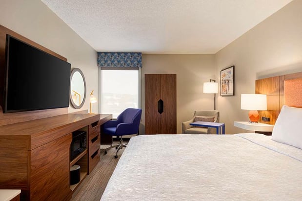 Images Hampton Inn Charlottesville