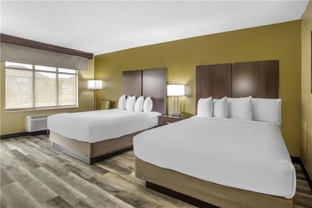 Images Best Western Plaza Inn