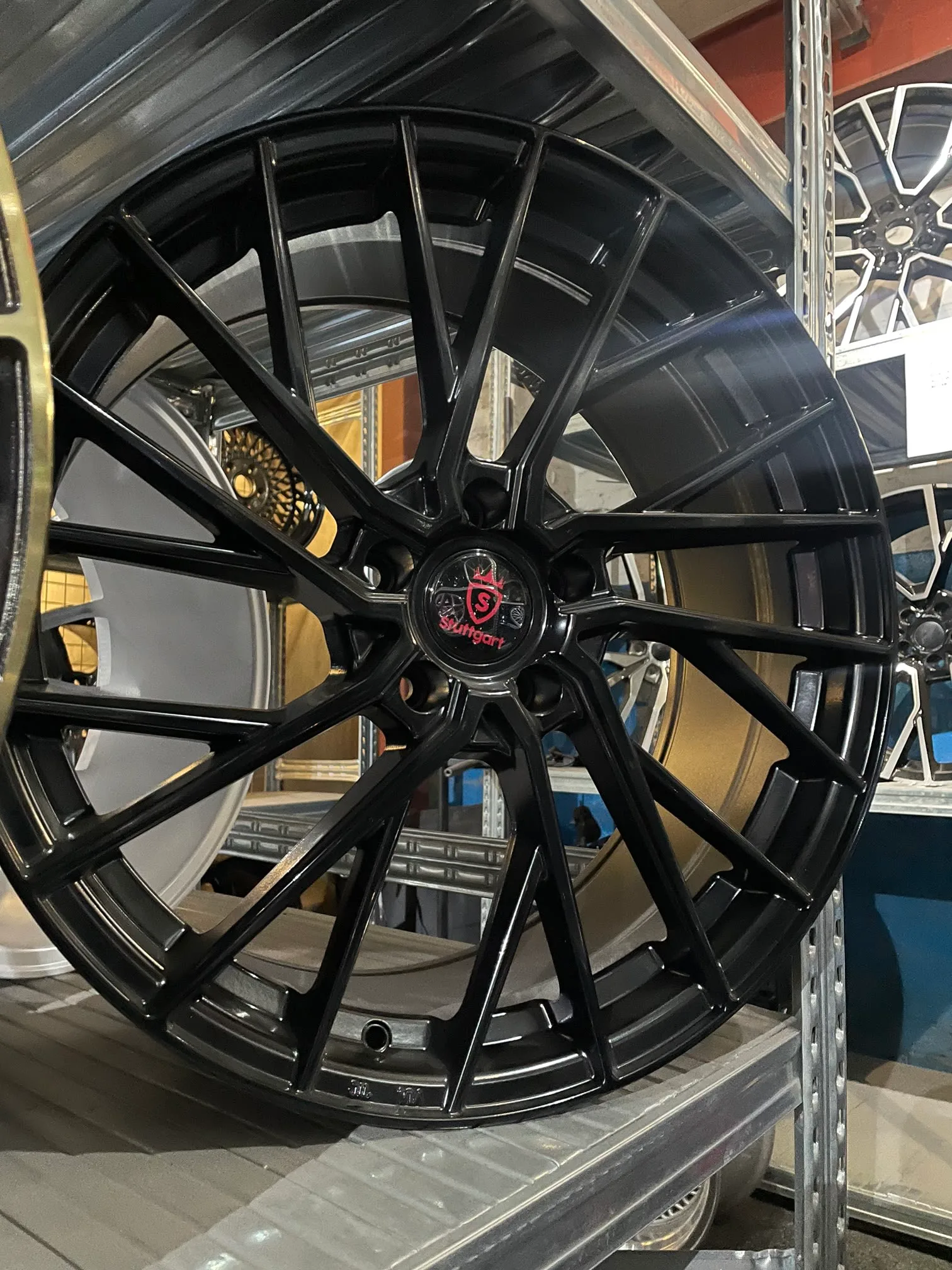 Images Treadmark Wheels & Tyres