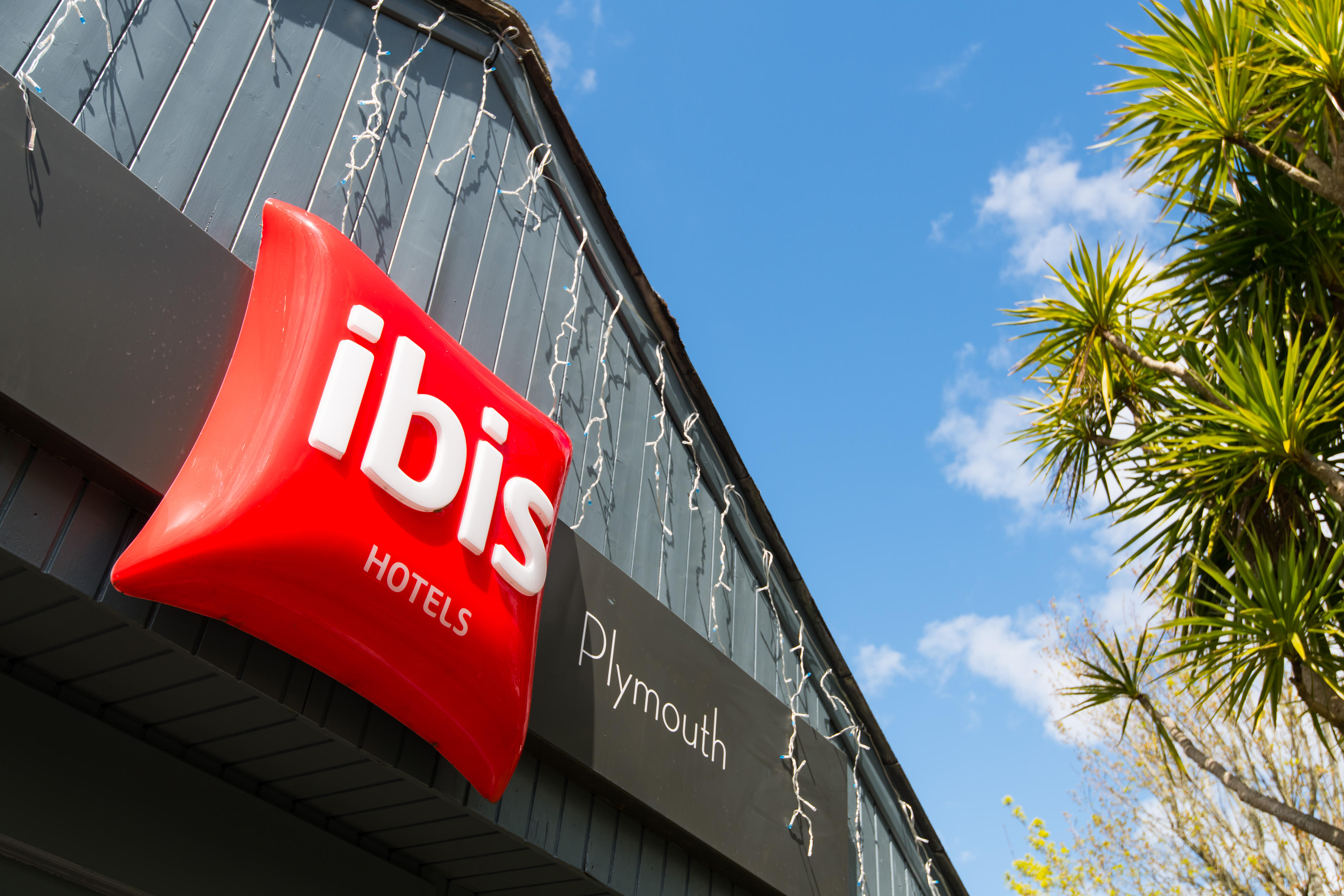 Images ibis Plymouth