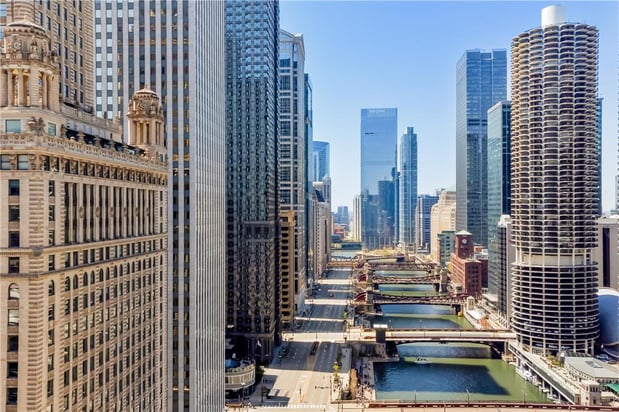 Images Hilton Garden Inn Chicago Downtown Riverwalk