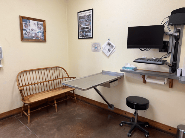 Images VCA Lakeside Animal Hospital