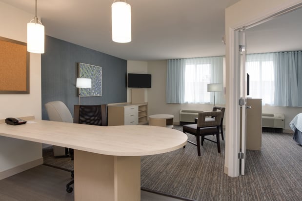 Images Candlewood Suites Miami Intl Airport - 36th St by IHG