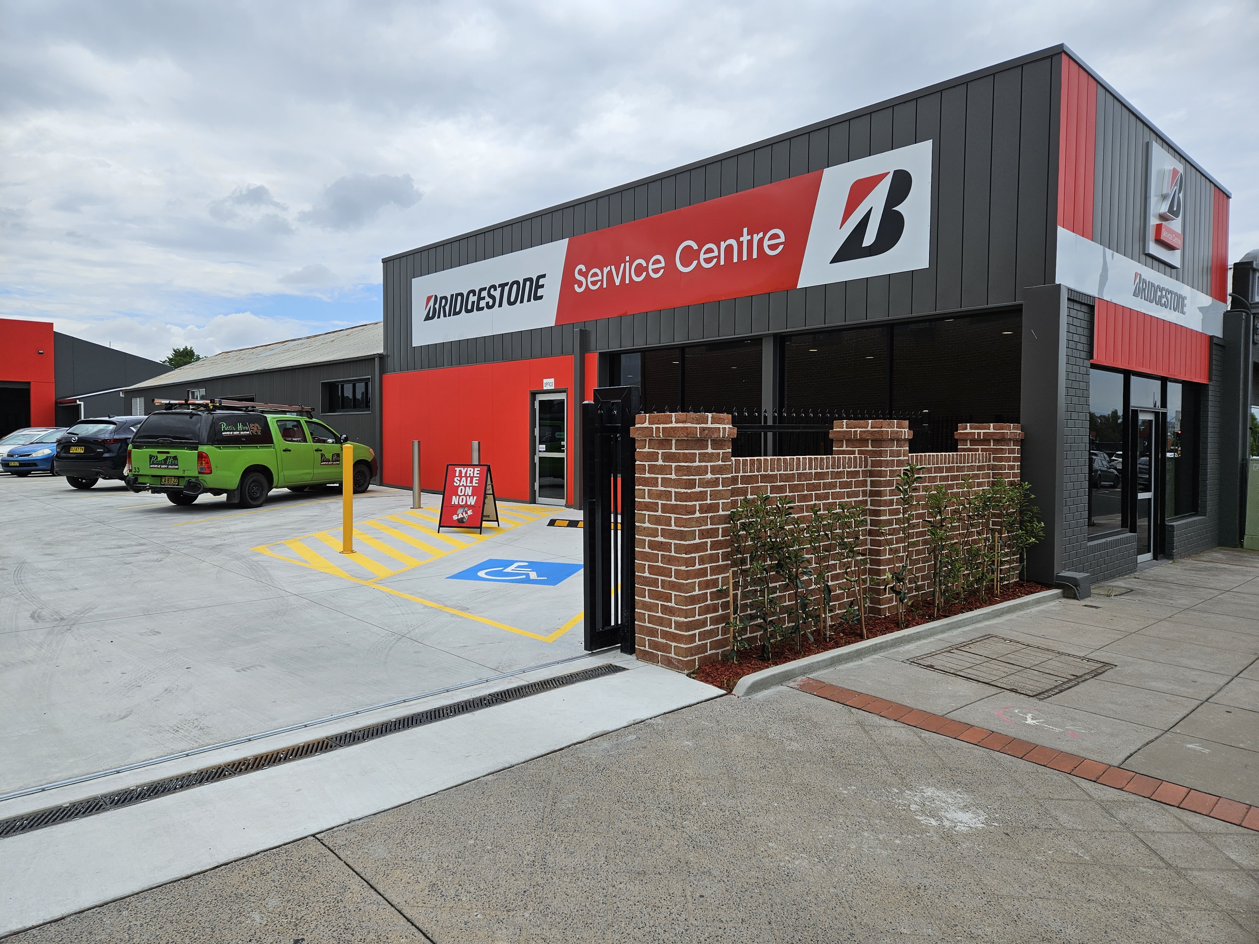 Images Bridgestone Service Centre Bathurst