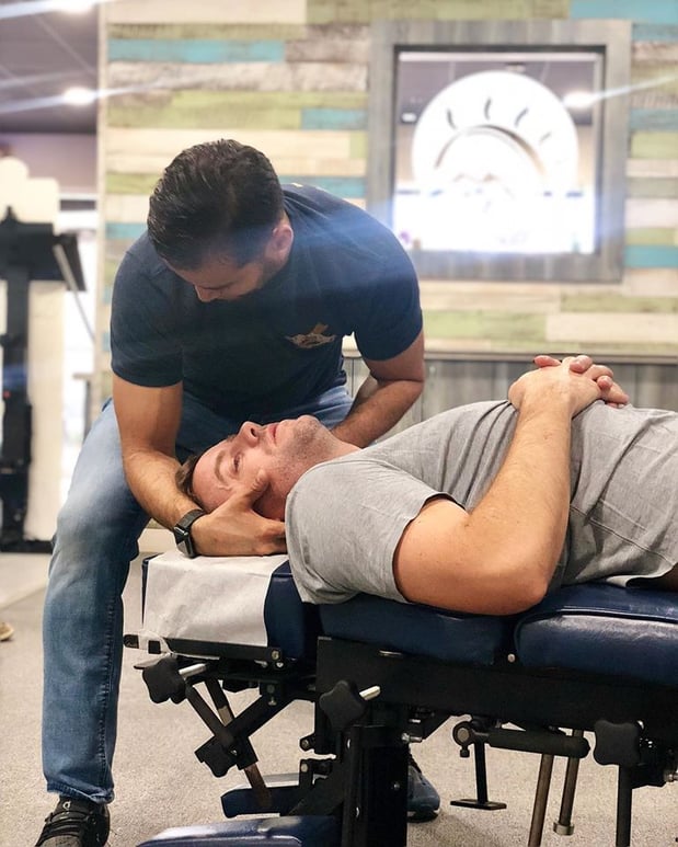 Images 100% Chiropractic - Tampa