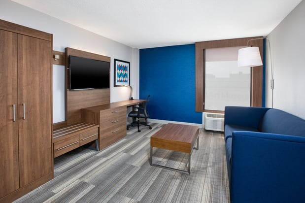 Images Holiday Inn Express Nashville Downtown - Broadway by IHG