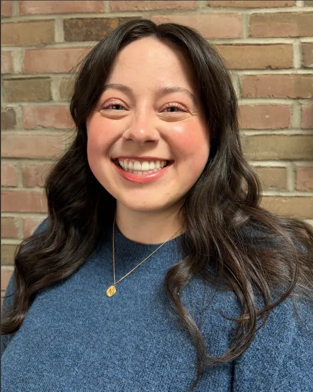 Caitlyn Dumford, Counselor
