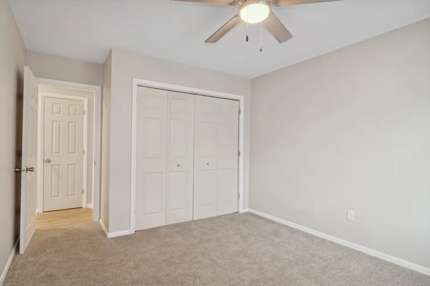 Images Cove at Linden Hills