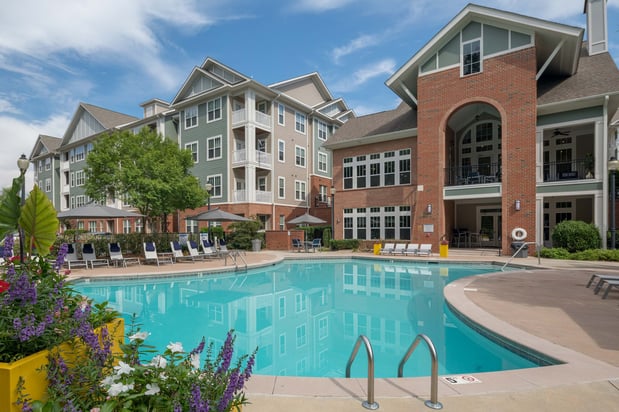 Images The District | Luxury Apartment Homes